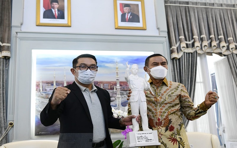 Ridwan Kamil Dukung dan Siap Bantu Pembangunan Patung Bung Karno di Ende NTT