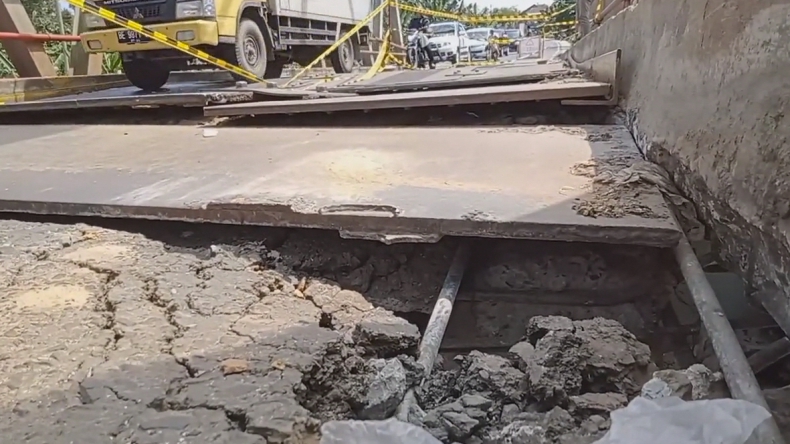 Duh, Kerusakan Jembatan di Abung Kunang Lampung Utara Makin Parah