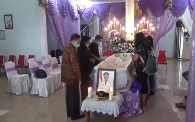 Ini Hasil Autopsi Wabup Sangihe Helmud Hontong yang Meninggal dalam Penerbangan