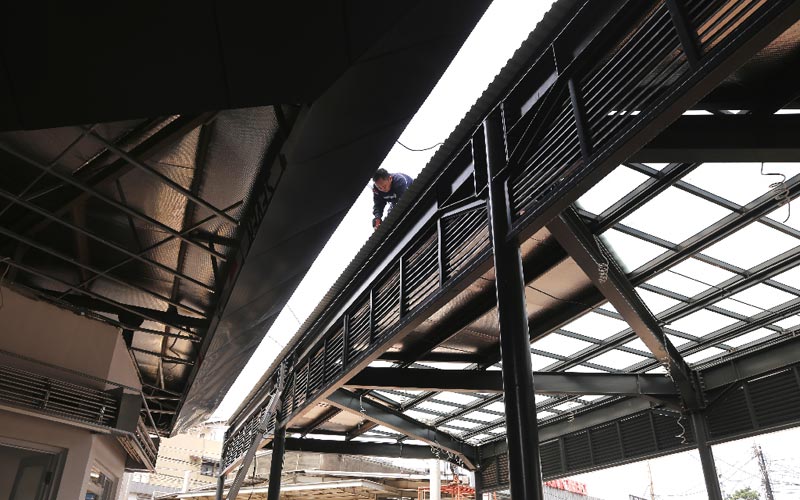 Terus Dipercantik, Stasiun Tebet Kini Terintegrasi dengan Halte Transjakarta - Bagian 1