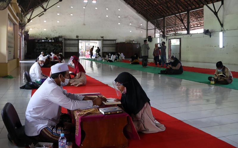 175 Siswa Khadijah Surabaya Ikuti Munaqosah Tartil Alquran  - Bagian 4
