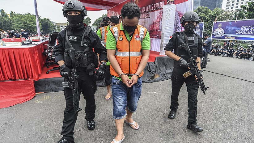 Kapolri Pamer 1,129 Ton Sabu Hasil Tangkap Jaringan Timur Tengah-Indonesia - Bagian 4