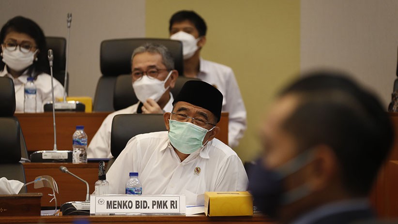 4 Menko Kabinet Indonesia Maju Ikuti Rapat bersama Banggar DPR - Bagian 3