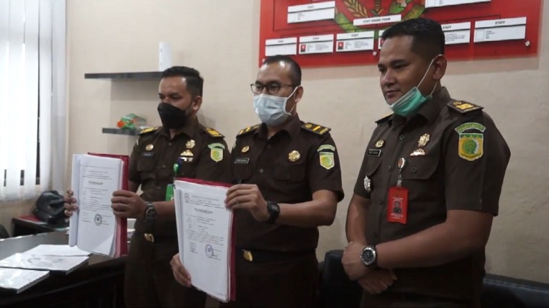 title Jaksa Kasasi Vonis Bebas Kasus Ayah dan Paman Perkosa Anak Jaksa Kasasi Vonis Bebas Kasus Ayah dan Paman Perkosa Anak