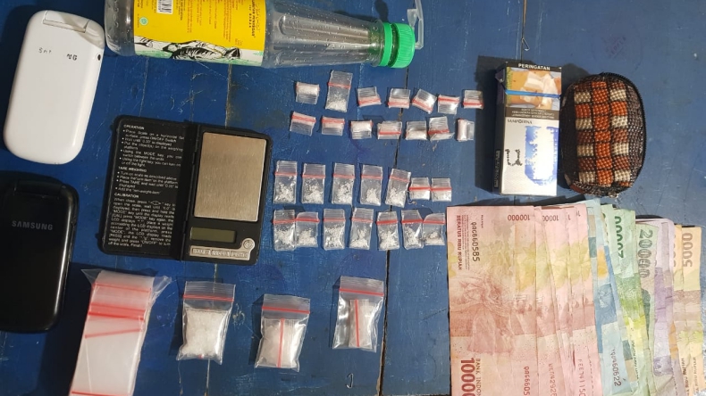 Polisi Amankan 28 Paket Sabu saat Tangkap Pasutri di Bukittinggi