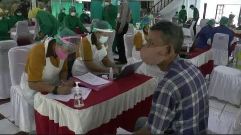 Tekan Fatalitas Akibat Terpapar Covid-19, Polres Pemalang Gelar Vaksinasi Massal