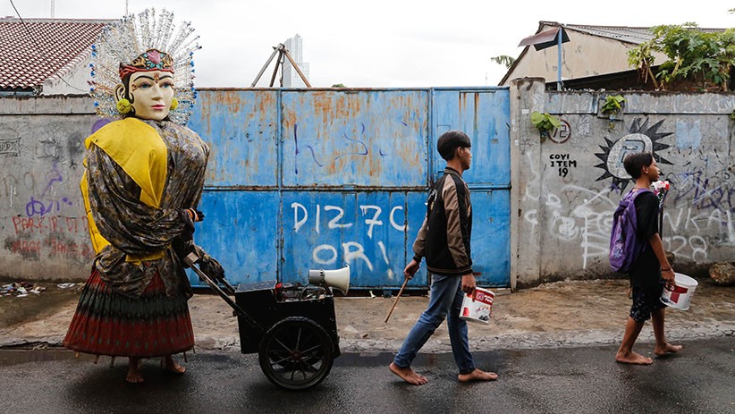 Potret Anak-Anak Memilih Putus Sekolah demi Jadi Pengamen Ondel-Ondel - Bagian 2