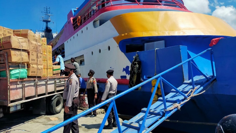 Polres Sangihe Sisir Pelabuhan untuk Cegah Covid-19 dan Premanisme 