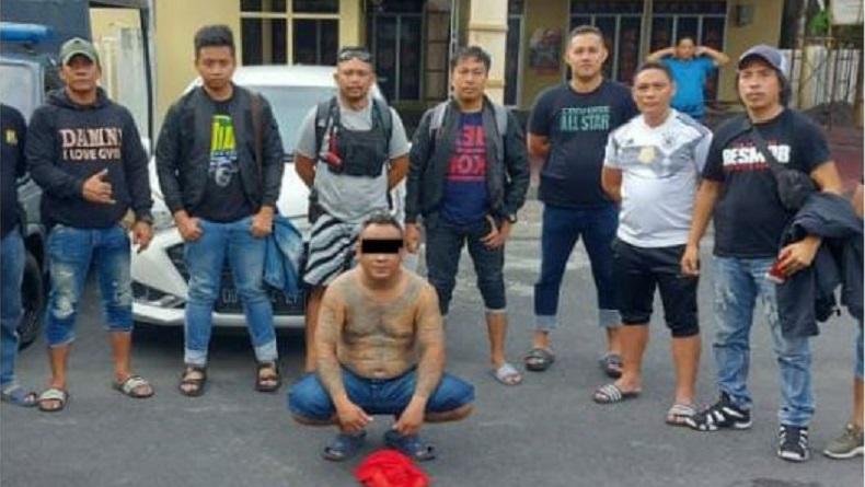 Memaki Polisi, Pria Bertato yang Sempat Kabur ke Talaud Ditangkap Polresta Manado