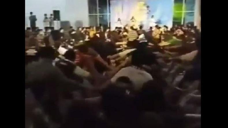 Viral Video Penonton Membeludak dan Joget-Joget saat Acara Cosplay di Sleman City Hall