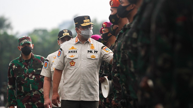 Anies Baswedan Cek Kesiapan Pasukan Gabungan untuk Pengetatan PPKM Mikro - Bagian 2