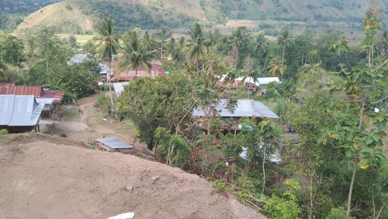 Dusun Terisolasi Butuh Infrastruktur, Pemda Malah Beli Kendaraan Dinas Rp1,7 Miliar
