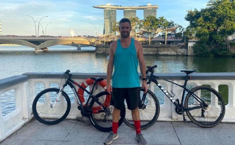 Viral Keluyuran Tanpa Masker, Bule Inggris Terancam Penjara 6 Bulan