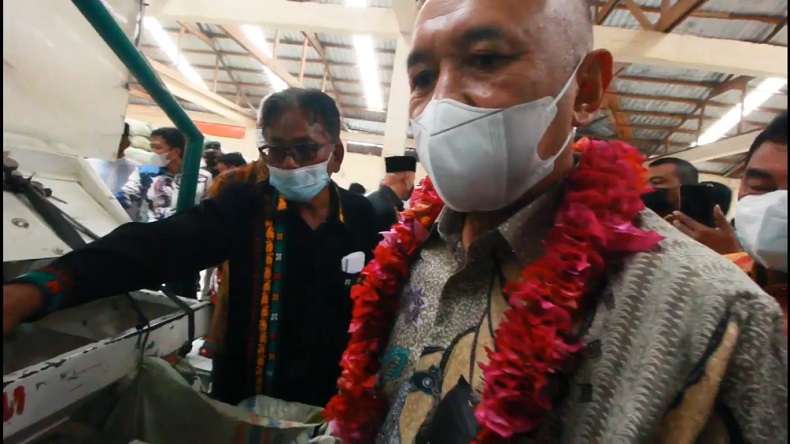 Menkop Teten Lepas 5 Kontainer Kopi Gayo ke AS dan Eropa