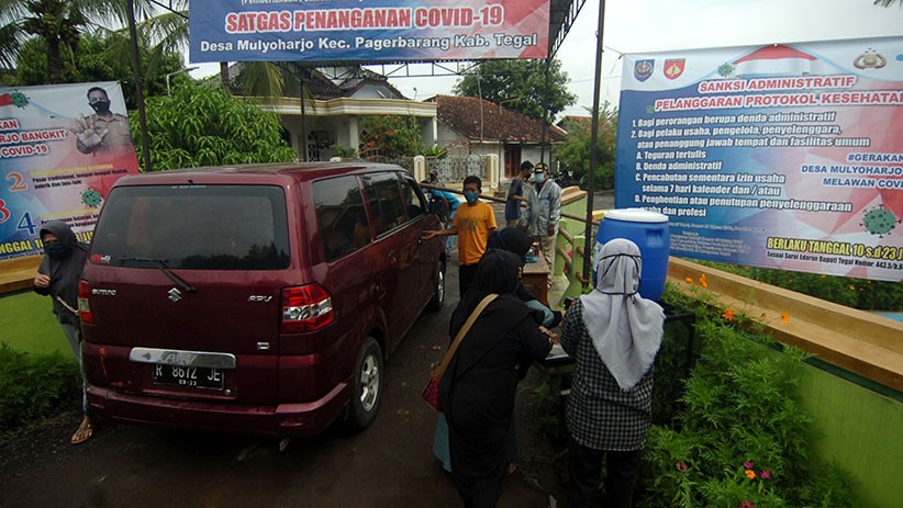 Desa Mulyoharjo Tegal Lockdown, 22 Pintu Masuk Ditutup - Bagian 1