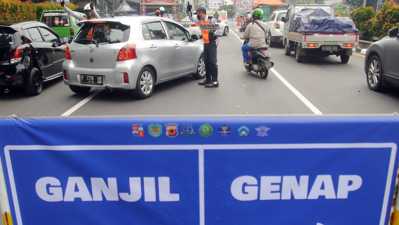 Ganjil Genap Kota Bogor Kendalikan Lonjakan Kasus Covid-19 - Bagian 1