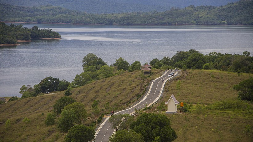 Wisata Bukit Batu Tawarkan Pemandangan Pegunungan Meratus - Bagian 2