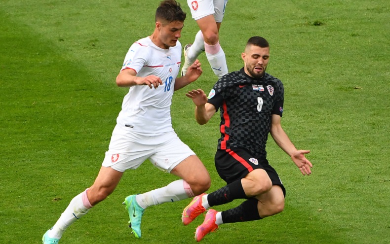 Gol Penalti Patrik Schick Bawa Timnas Republik Ceko ...