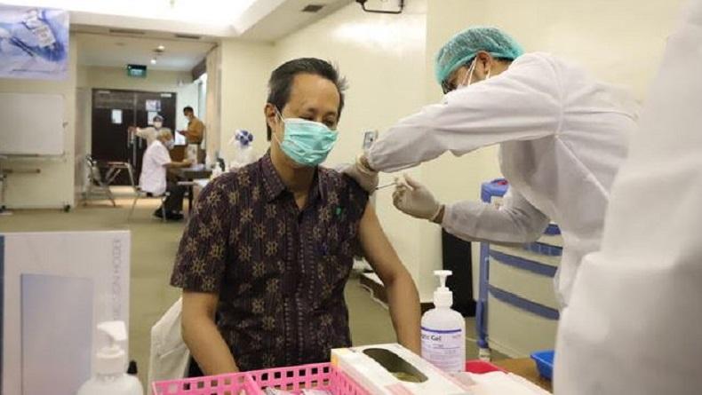 1,2 Juta Warga Surabaya Sudah Divaksin Covid-19, Ini Detail Kelompok Penerima