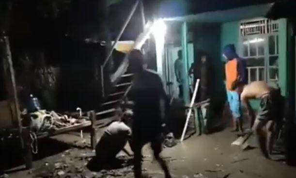 Banjir Bercampur Lumpur di Polewali Mandar Rendam Ratusan Rumah