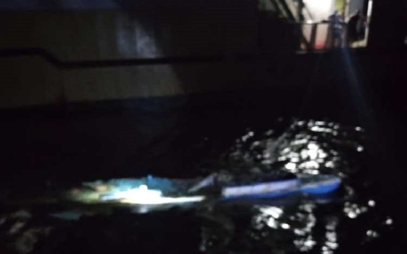 Kapal Perintis Tabrak Perahu Pemancing di Teluk Bima, Satu Orang Tewas