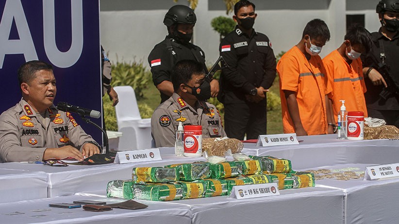 Pengedar Narkoba Simpan 19 Kg Sabu Dalam Jok Motor - Bagian 1