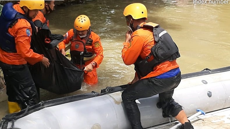 title Hilang setelah Lompat ke Sungai Babura Medan, Bocah 10 Tahun Ditemukan Tewas Hilang setelah Lompat ke Sungai Babura Medan, Bocah 10 Tahun Ditemukan Tewas