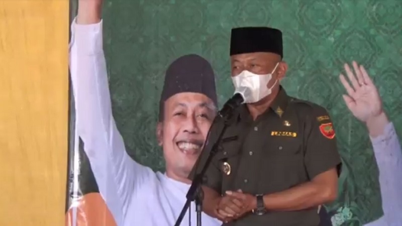 title Bupati Ponorogo dan Istri Positif Covid-19: Waspada Virus Ada di Mana-Mana Bupati Ponorogo dan Istri Positif Covid-19: Waspada Virus Ada di Mana-Mana