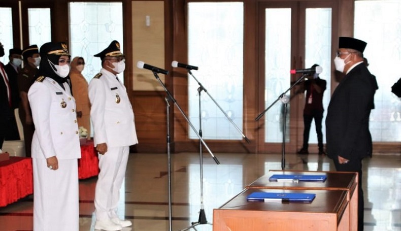 Safitri Malik Resmi Jadi Bupati Perempuan Pertama di Maluku