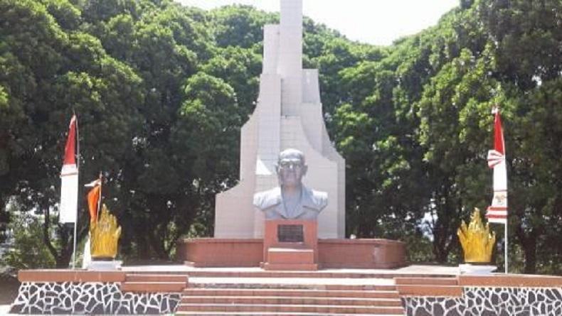 Sam Ratulangi, Sosok di Balik Nama Indonesia: Manusia Hidup untuk Memanusiakan Manusia