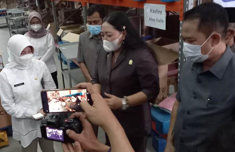 Pastikan Stok Vaksin Covid-19 Aman, DPRD Gunungkidul Sidak ke Gudang Farmasi