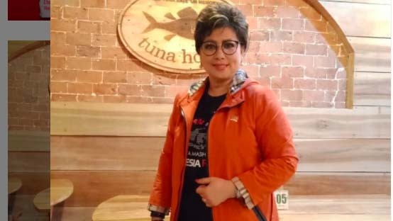 title Sosok Maya Rumantir, Model dan Penyanyi Era 1980-an yang Jadi Senator Sulut 2 Periode Sosok Maya Rumantir, Model dan Penyanyi Era 1980-an yang Jadi Senator Sulut 2 Periode