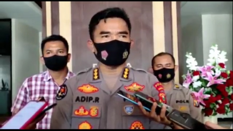 title Polda Malut Periksa 9 Saksi Usut Kasus Pemerkosaan Remaja yang Membelit Briptu Nikmal Polda Malut Periksa 9 Saksi Usut Kasus Pemerkosaan Remaja yang Membelit Briptu Nikmal