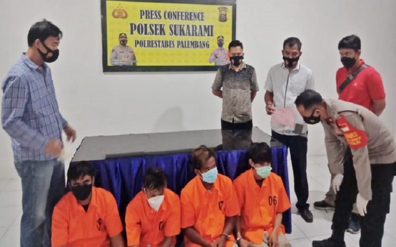 Oknum PNS di Palembang Ditangkap Pesta Sabu Bersama 3 Rekannya