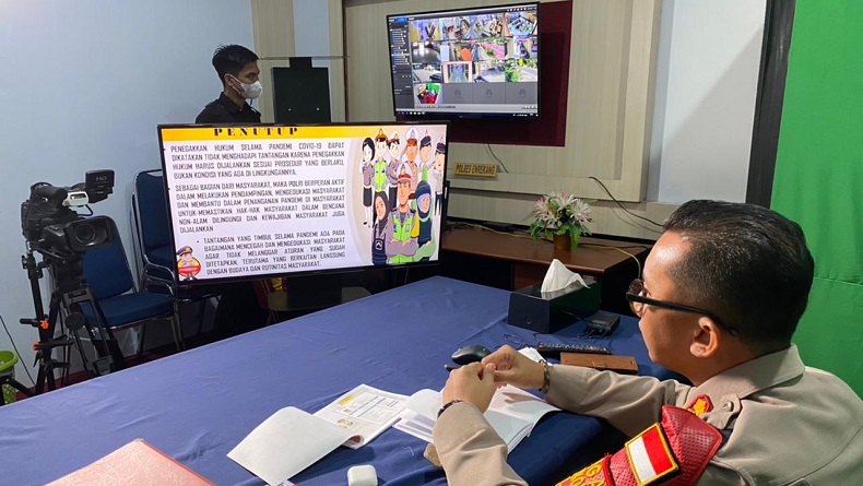 title Kapolres Enrekang Adakan Syiar Jumat untuk Edukasi Warga soal Kamtibmas dan Covid Kapolres Enrekang Adakan Syiar Jumat untuk Edukasi Warga soal Kamtibmas dan Covid