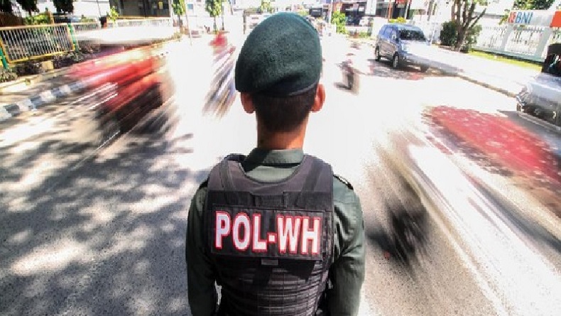 Maki Petugas Satpol PP saat Patroli, Pekerja Salon di Banda Aceh Dilaporkan ke Polisi