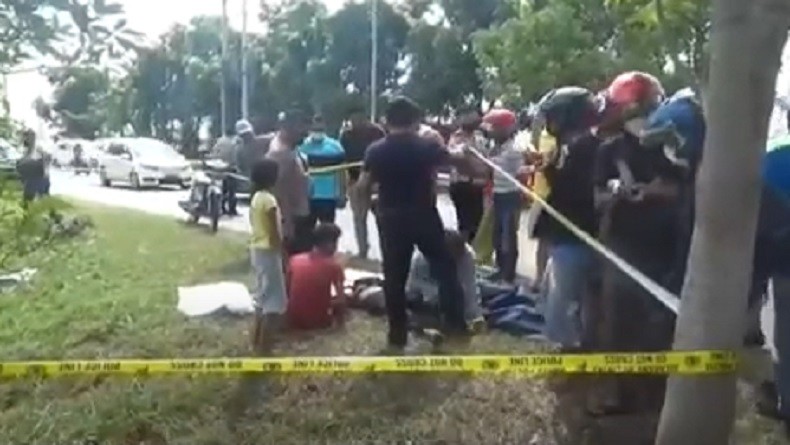Istri di Deliserdang Menangis Histeris Lihat Mayat Suami Tergeletak di Tepi Jalan