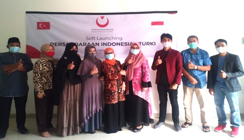 title Perkuat Hubungan Kerja Sama, Persaudaraan Indonesia-Turki Resmi Dibentuk Perkuat Hubungan Kerja Sama, Persaudaraan Indonesia-Turki Resmi Dibentuk