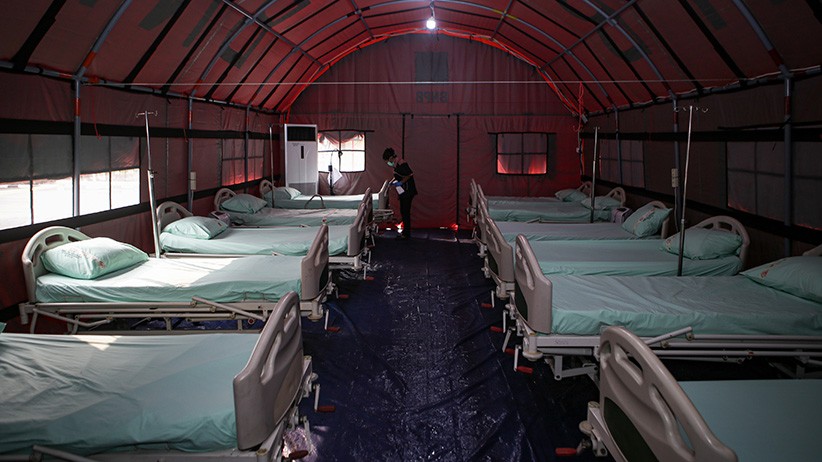 Antisipasi Lonjakan Pasien, RSUP dr Sitanala Tangerang Dirikan 2 Tenda Darurat  - Bagian 1