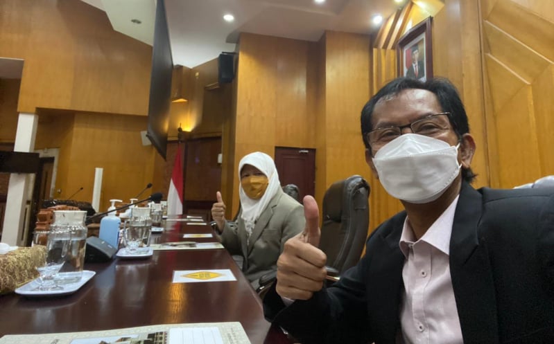 Ketua DPRD Surabaya Adi Sutarwijono Sembuh dari Covid-19, Ini Pesannya