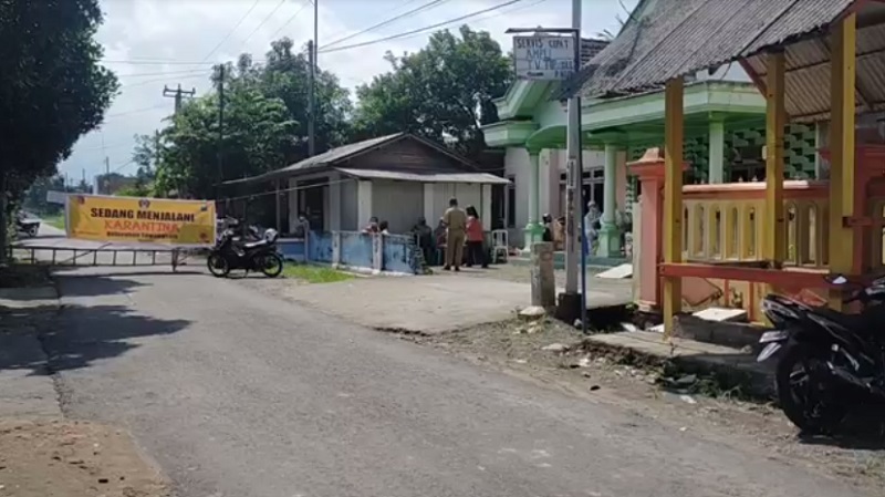 title 23 Warga Positif Covid-19, 1 Kampung di Blitar Lockdown 14 Hari 23 Warga Positif Covid-19, 1 Kampung di Blitar Lockdown 14 Hari