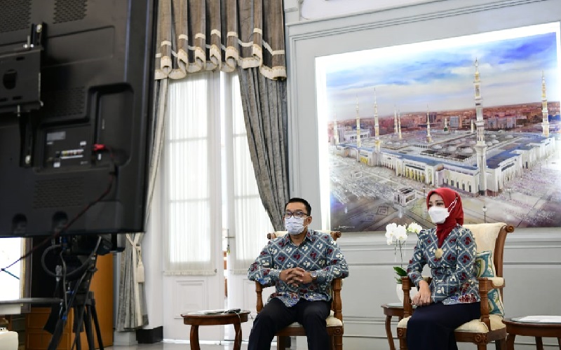 Ridwan Kamil Dampingi Wapres Ma’ruf Amin Luncurkan Vaksinasi Anak Jabar