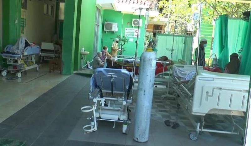 Rumah Sakit di Batang Penuh, Sejumlah Pasien Antre Kamar hingga 3 Hari 