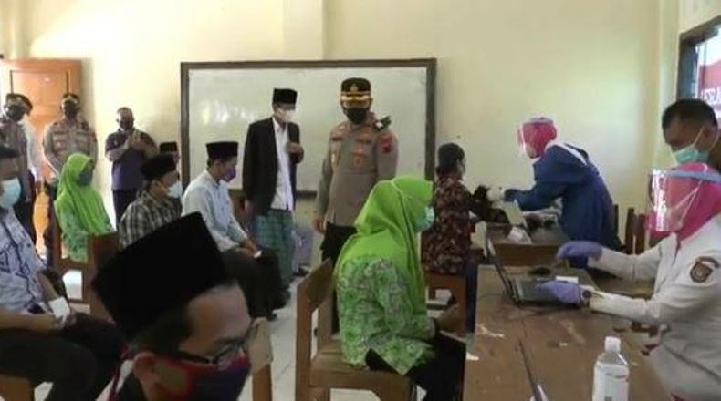 Vaksinasi Covid-19 di Kendal Giliran Sasar Santri Ponpes 