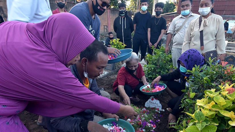 Santunan Korban Tenggelam KMP Yunice Rp862 Juta, Jasa Raharja Serahkan ke Ahli Waris