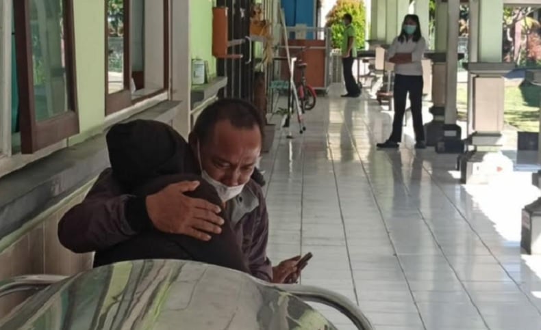 Kisah Penumpang Selamat KMP Yunicee, Terapung di Laut Tak Kuasa Selamatkan 2 Anaknya