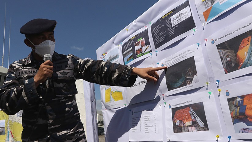 KRI Rigel Temukan Lokasi KMP Yunicee Tenggelam - Bagian 2