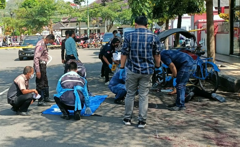 Tukang Becak Duel hingga Tewas, Polisi: Korban Sempat Melawan dengan Gunting 