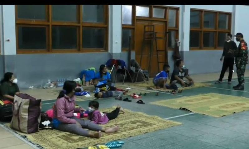 Pulang Piknik dari Malang, 32 Warga Jagalan Solo Langsung Dikarantina di Gedung