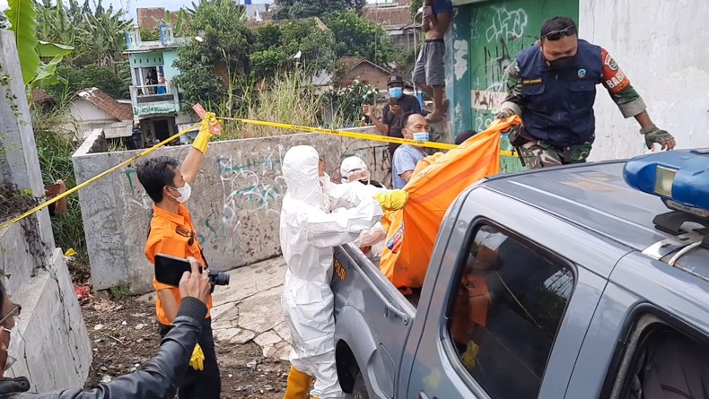 Warga Indihiang Tasikmalaya Gempar Temukan Mayat Pria Membusuk di Semak-semak